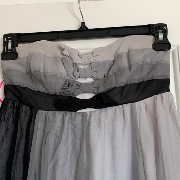 Prom Dress - Picture 2 of 5